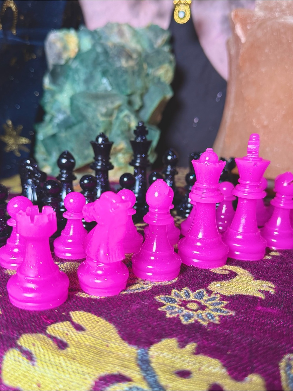 Glitter Pink & Black Resin Chess Pieces